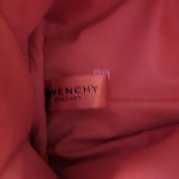 NWOT Givenchy Makeup Bag - Picture 6 of 6